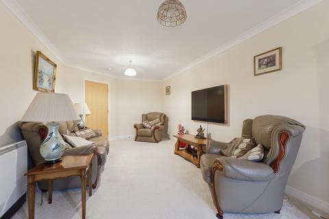 2 bedroom flat for sale, North William Street, Knights Court, PH1