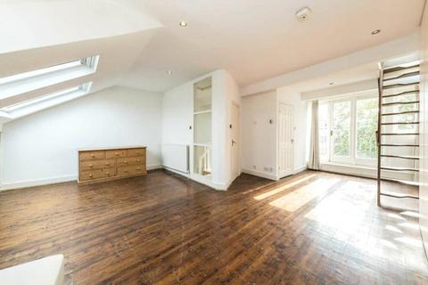 2 bedroom maisonette to rent, North Villas, London NW1