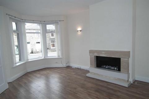 2 bedroom terraced house to rent, Langroyd Road, Colne