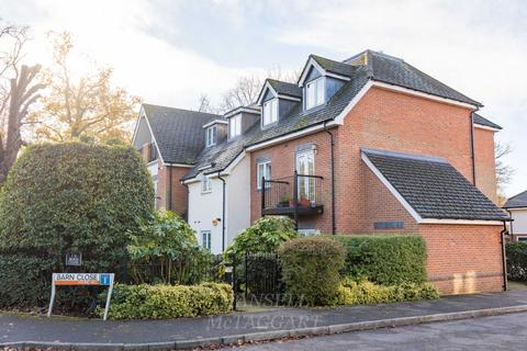 1 Barn Close, Crawley, RH10 7PE