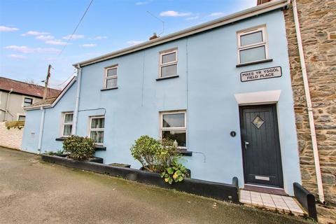 2 bedroom semi-detached house for sale, Field Place, New Quay