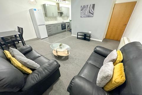 2 bedroom apartment to rent, Gilmartin Grove , Liverpool, L6 1EG