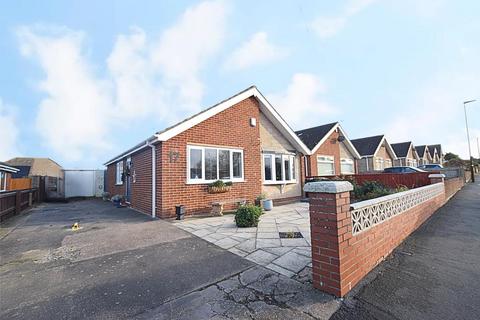 2 bedroom detached bungalow for sale, Chestnut Road, Waltham DN37