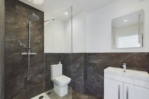 188 Coombfield Drive, Dartford, DA2 7LH