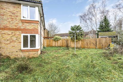 16 Challenor Close, Abingdon, OX14 5TB