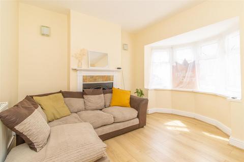 2 bedroom terraced house to rent, Buckingham Road, Margate, CT9