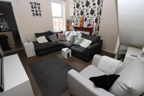 2 bedroom terraced house for sale, Albert Road, Littlehampton, West Sussex