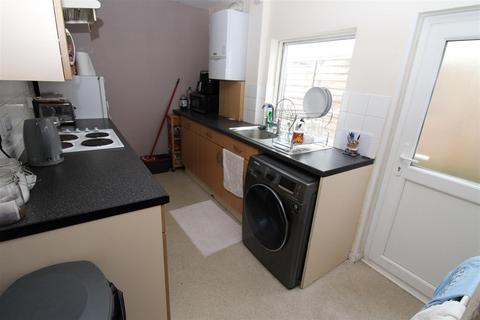 2 bedroom terraced house for sale, Albert Road, Littlehampton, West Sussex