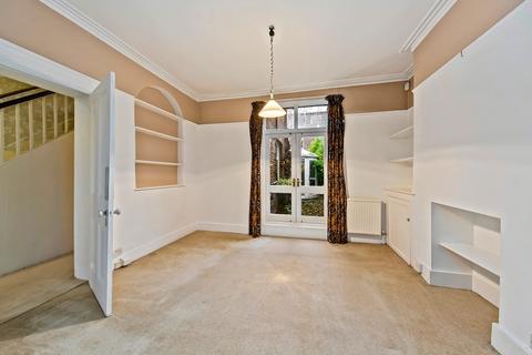 35 Gloucester Road, Richmond, TW9 3BS