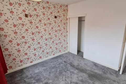 2 bedroom flat to rent, Alford Road, Sutton-On-Sea, Mablethorpe