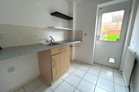 3 bedroom terraced house to rent, Tom Williams Way, Tamworth, Staffordshire, B77