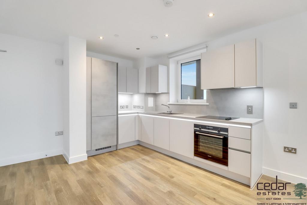 Apartment in Leyton - View 4
