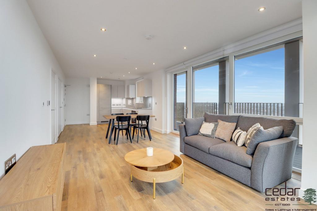 Apartment in Leyton - More