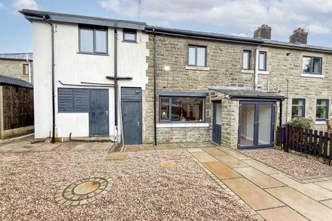 4 bedroom semi-detached house for sale, Heathfield Avenue, Stacksteads, Bacup