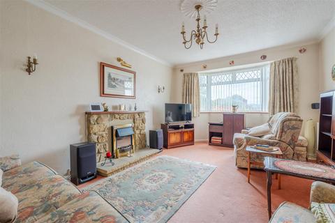 2 bedroom bungalow for sale, Wheathill Close, Keynsham, Bristol