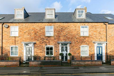 3 bedroom townhouse for sale, New Street, Pocklington, York, North Yorkshire, YO42 2QA