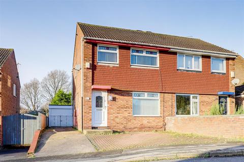 3 bedroom semi-detached house to rent, Jermyn Drive, Arnold NG5