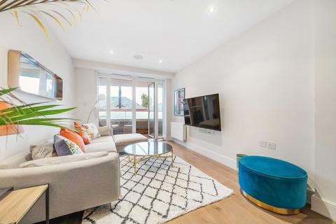 2 bedroom flat for sale, New Park Road, London SW2