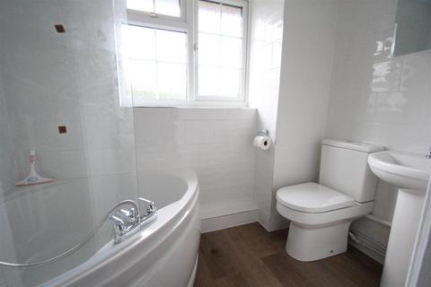 1 bedroom house to rent, Leesons Way, Orpington