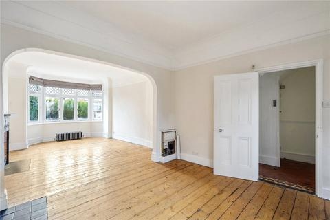 114 Trinity Rise, London, SW2 2QT