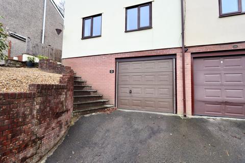 3 bedroom semi-detached house for sale, Commercial Road, Abercarn, NP11