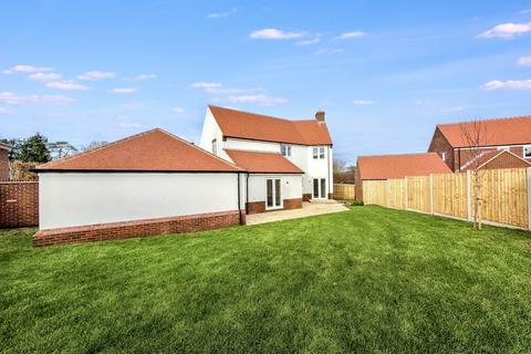 4 bedroom detached house for sale, Charlton Marshall