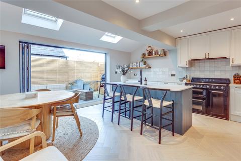 3 bedroom end of terrace house for sale, West Street, Oxfordshire RG9