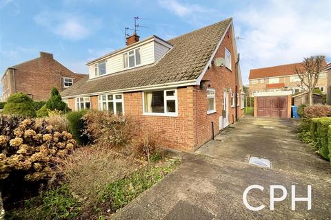 3 bedroom semi-detached bungalow for sale, Eastgate, Scarborough