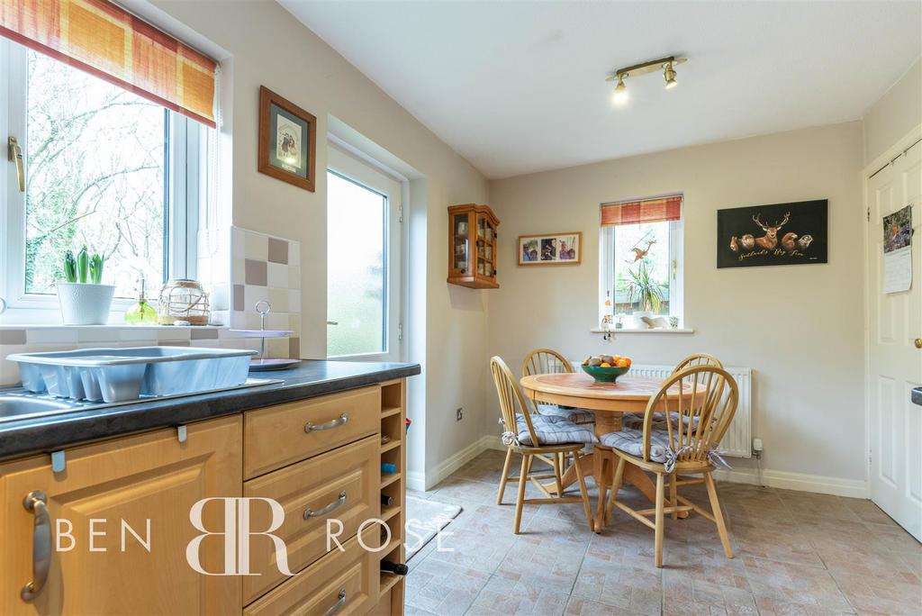 Kitchen/Dinning Room