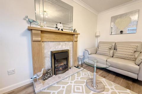 18 Bodicote Grove, Sutton Coldfield, B75 5TG