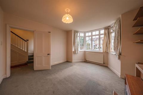 103 Shepherds Lane, Dartford, DA1 2PA