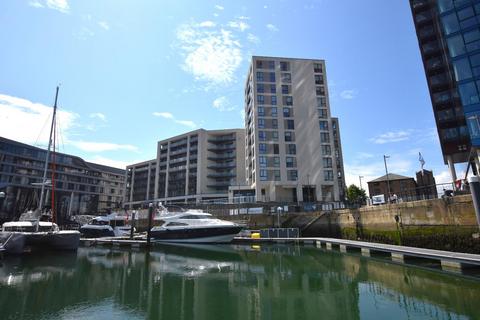 2 bedroom flat to rent, Alexandra Wharf, 1 Maritime Walk, Ocean Village, SO14