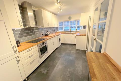 3 bedroom terraced house for sale, Wisbech Way, Hordle, Lymington, Hampshire. SO41 0YQ