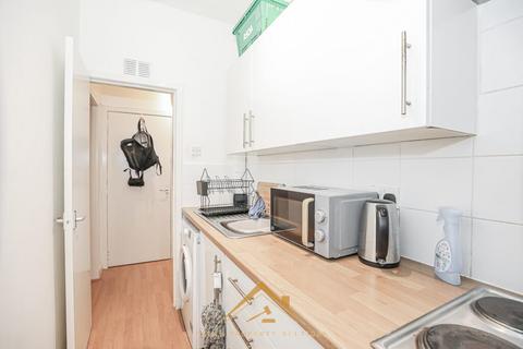 1 bedroom flat for sale, Great Western Road, Aberdeen AB10