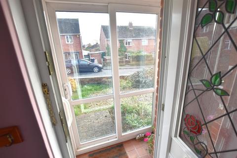 3 bedroom semi-detached house for sale, Meadow Way, Exeter EX2