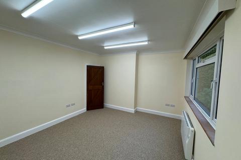 Office to rent, Litchfield, Whitchurch, Hampshire