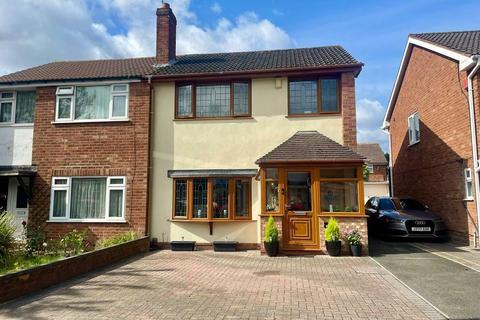 3 bedroom semi-detached house for sale, Rayford Drive, West Bromwich, B71