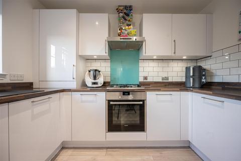 14 Aignish Brae, Inverness, IV2 6EZ
