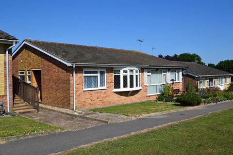 2 bedroom semi-detached bungalow for sale, Ilex Green, Hailsham