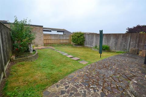 2 bedroom semi-detached bungalow for sale, Ilex Green, Hailsham