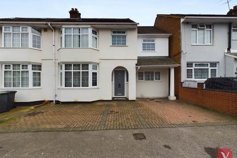 5 bedroom semi-detached house for sale, St Mildreds Avenue, Luton LU3