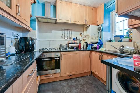 1 bedroom flat for sale, Staple Street, Borough, London, SE1