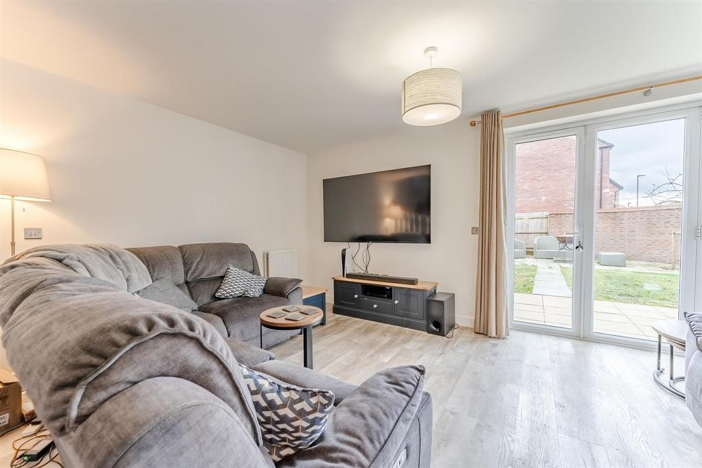 Home-21.jpg