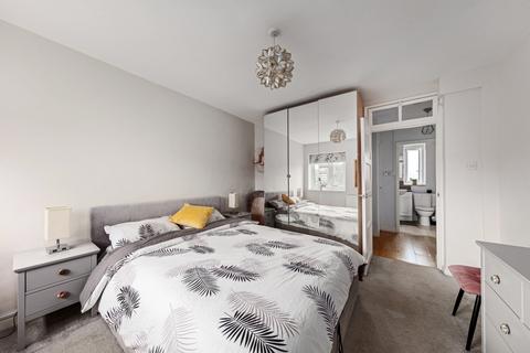 1 bedroom flat for sale, Trafalgar Road London SE10