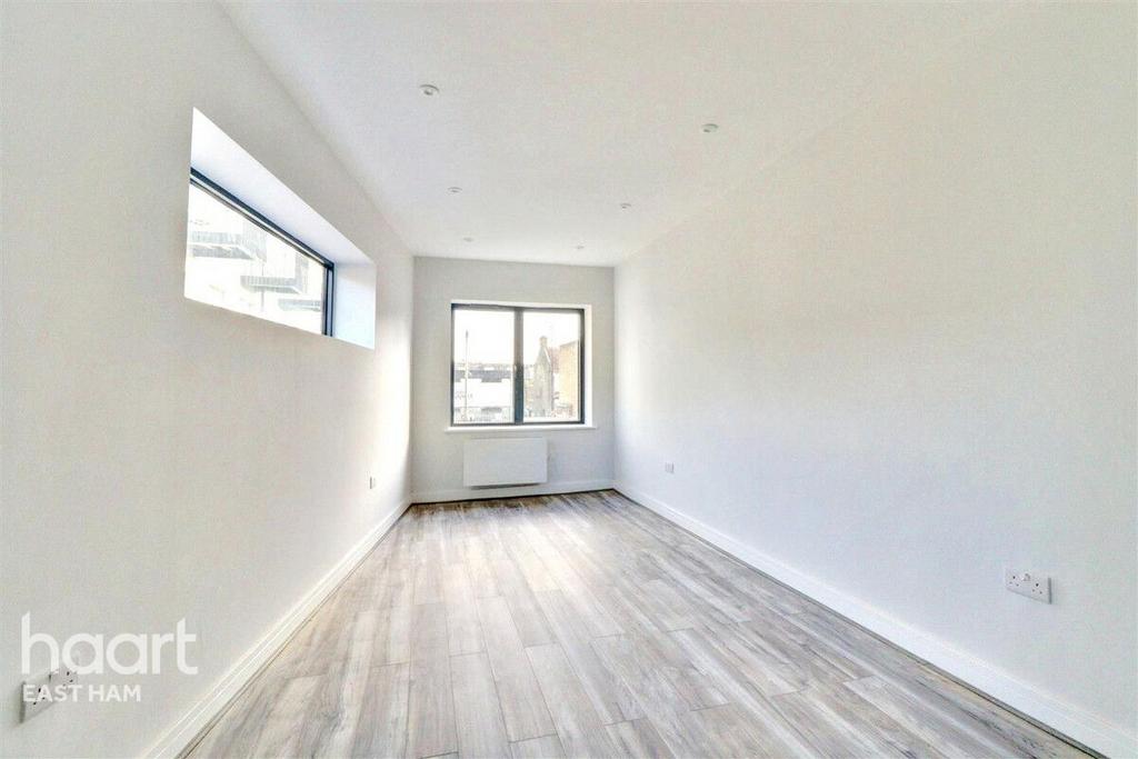 House in London - View 5