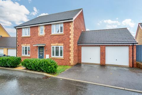 4 bedroom detached house for sale, Hallam Close, Somerset BA3