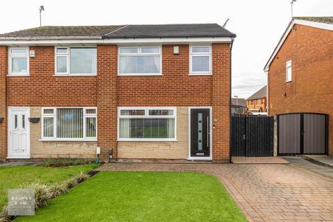 3 bedroom semi-detached house for sale, Hillside Avenue, Manchester M46