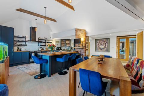 Ropsley Fox House, 23 Grantham Road, Ropsley, Grantham, NG33 4BX