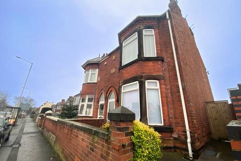 3 bedroom semi-detached house for sale, Southwell Road West, Mansfield, Nottinghamshire