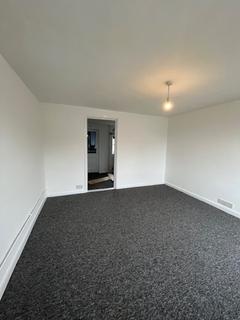 2 bedroom terraced house to rent, Ipswich Road, Suffolk IP6